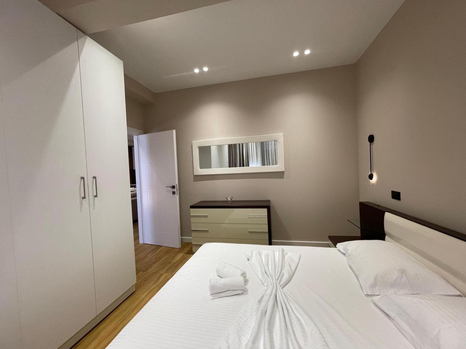 Marana Apartamet's *